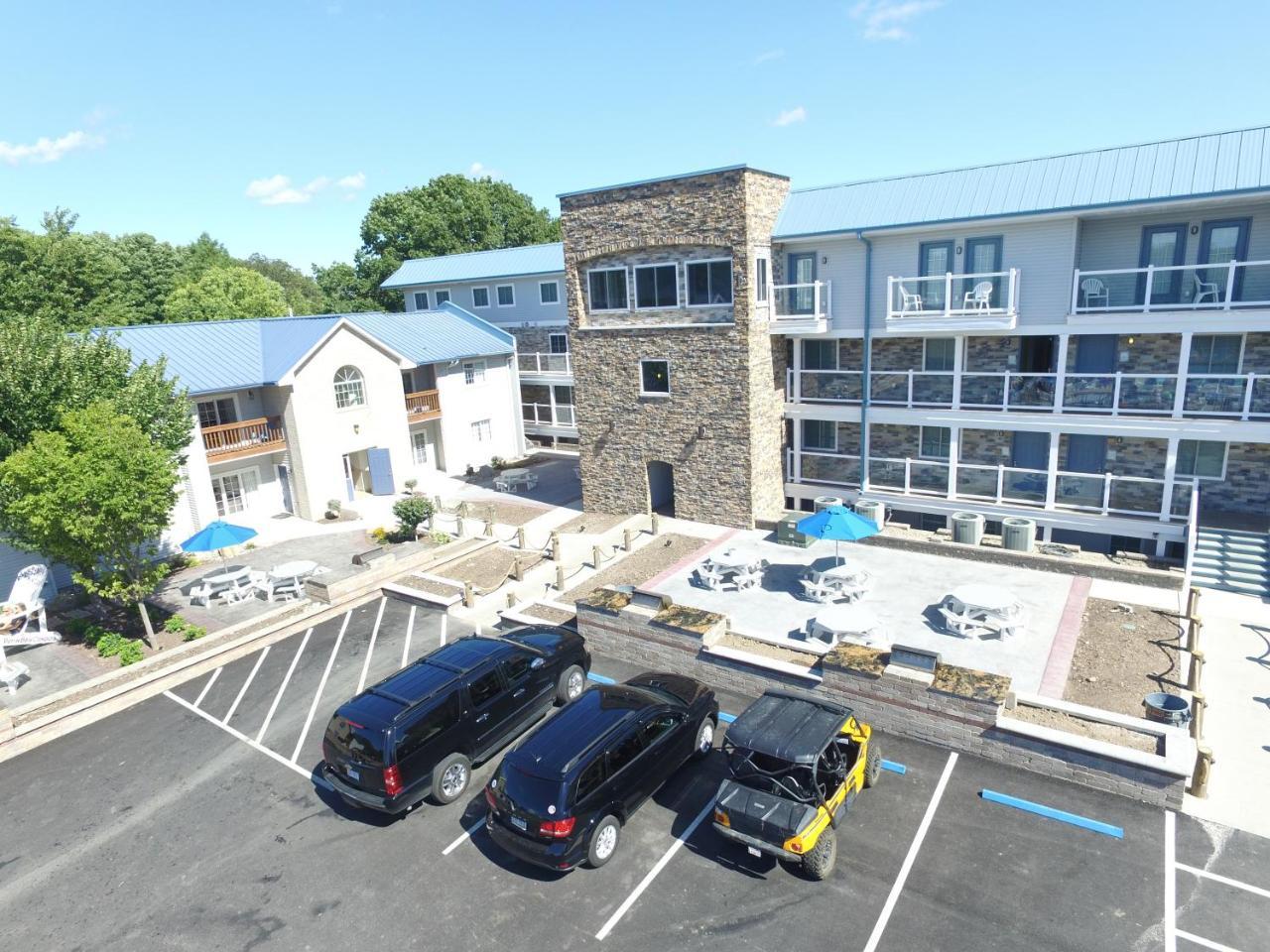 Put-In-Bay Poolview Condo #8 Exterior photo