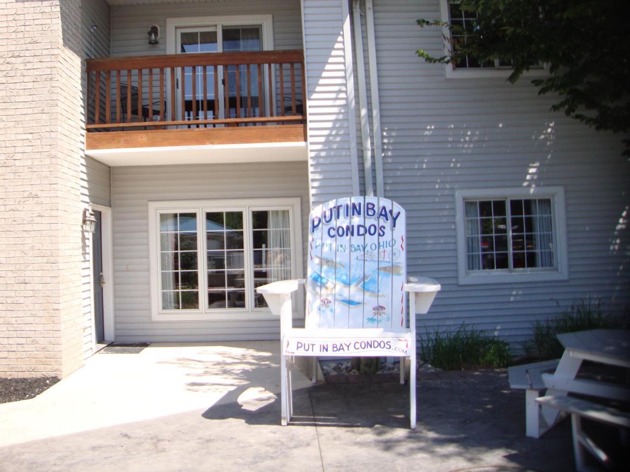 Put-In-Bay Poolview Condo #8 Exterior photo